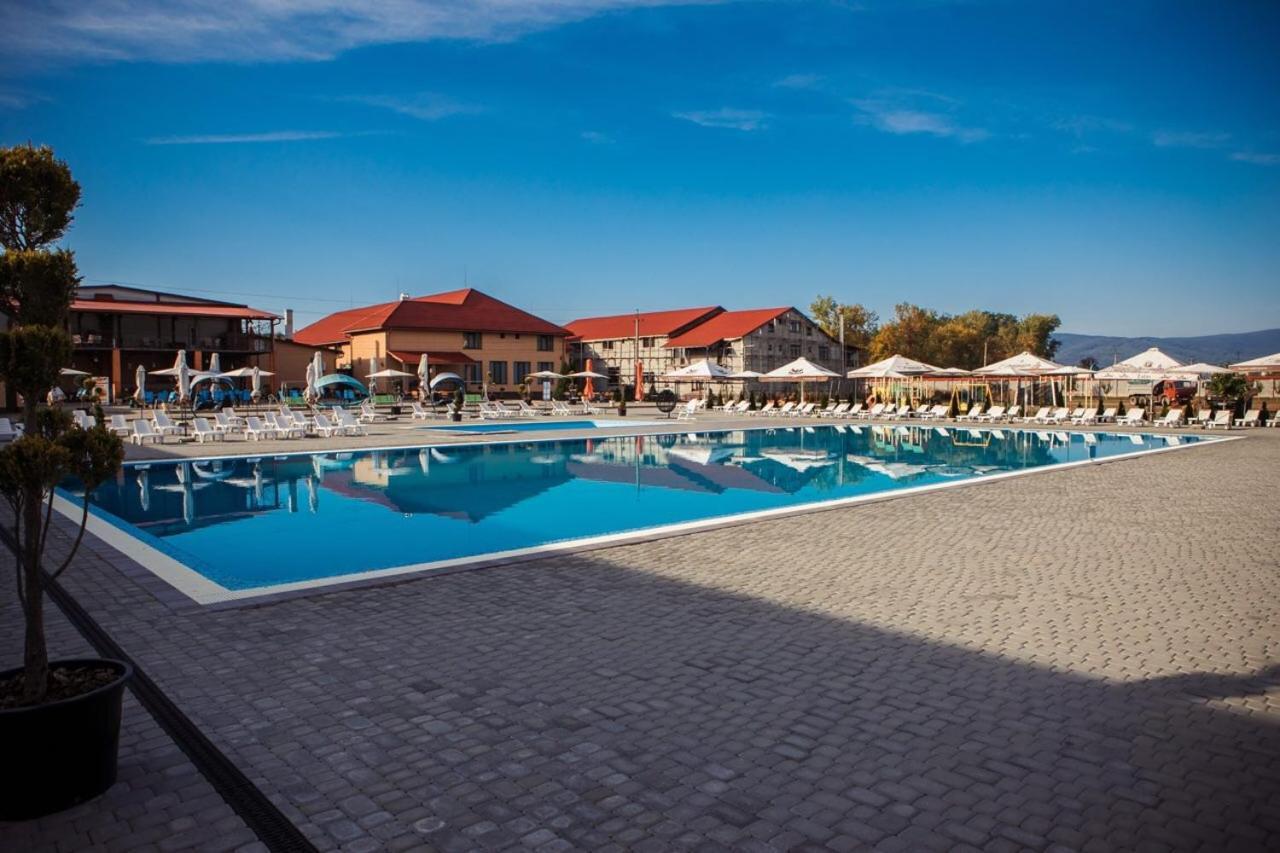Illara Spa Hotel Irshava Dış mekan fotoğraf