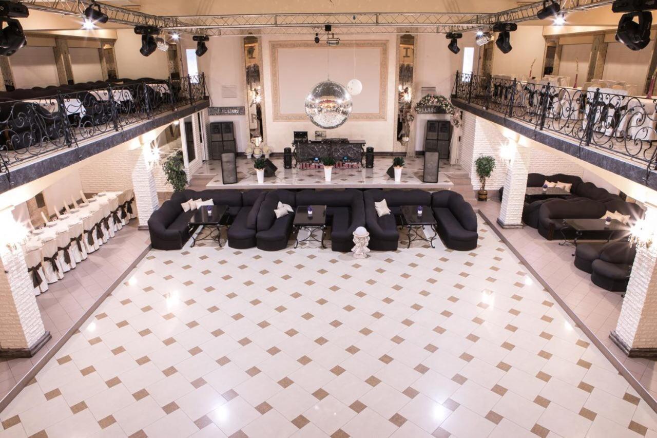 Illara Spa Hotel Irshava Dış mekan fotoğraf